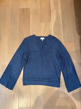 Lucky Brand Navy Cut Out V-Neck Long Sleeve Sweater